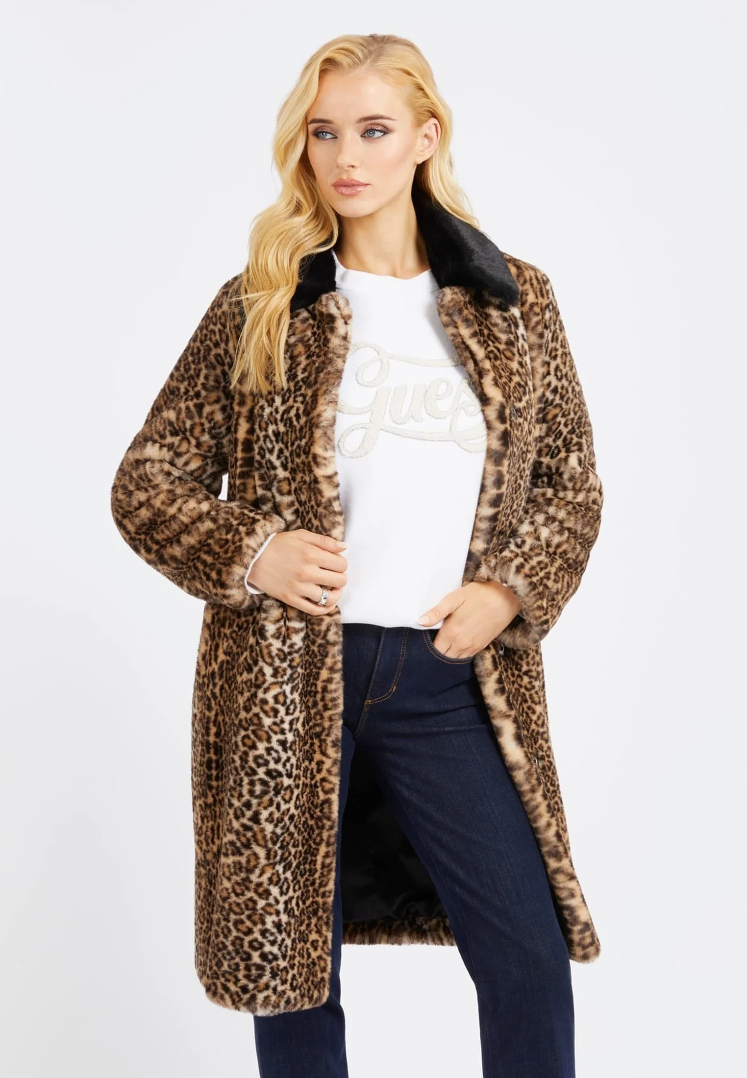 Abrigo de invierno Guess