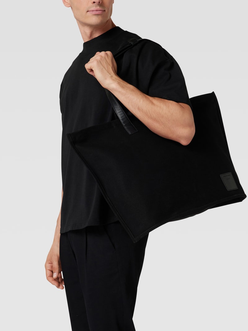 Shopper aus Baumwolle mit Label-Patch in schwarz