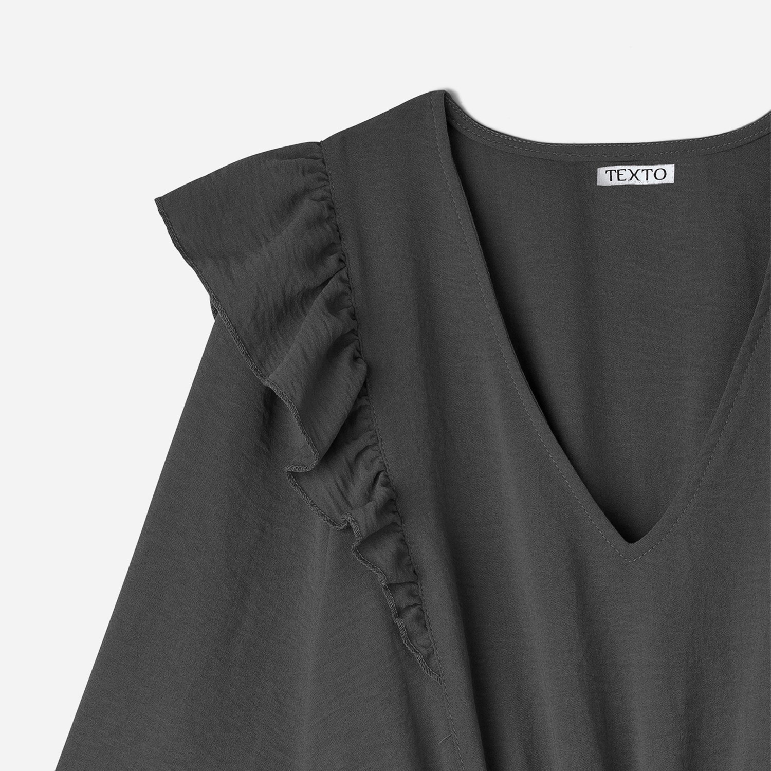 Robe TEXTO noire à volants