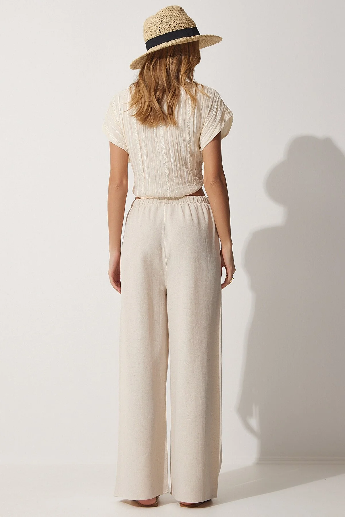 Happiness İstanbul  Lockere Leinenhose