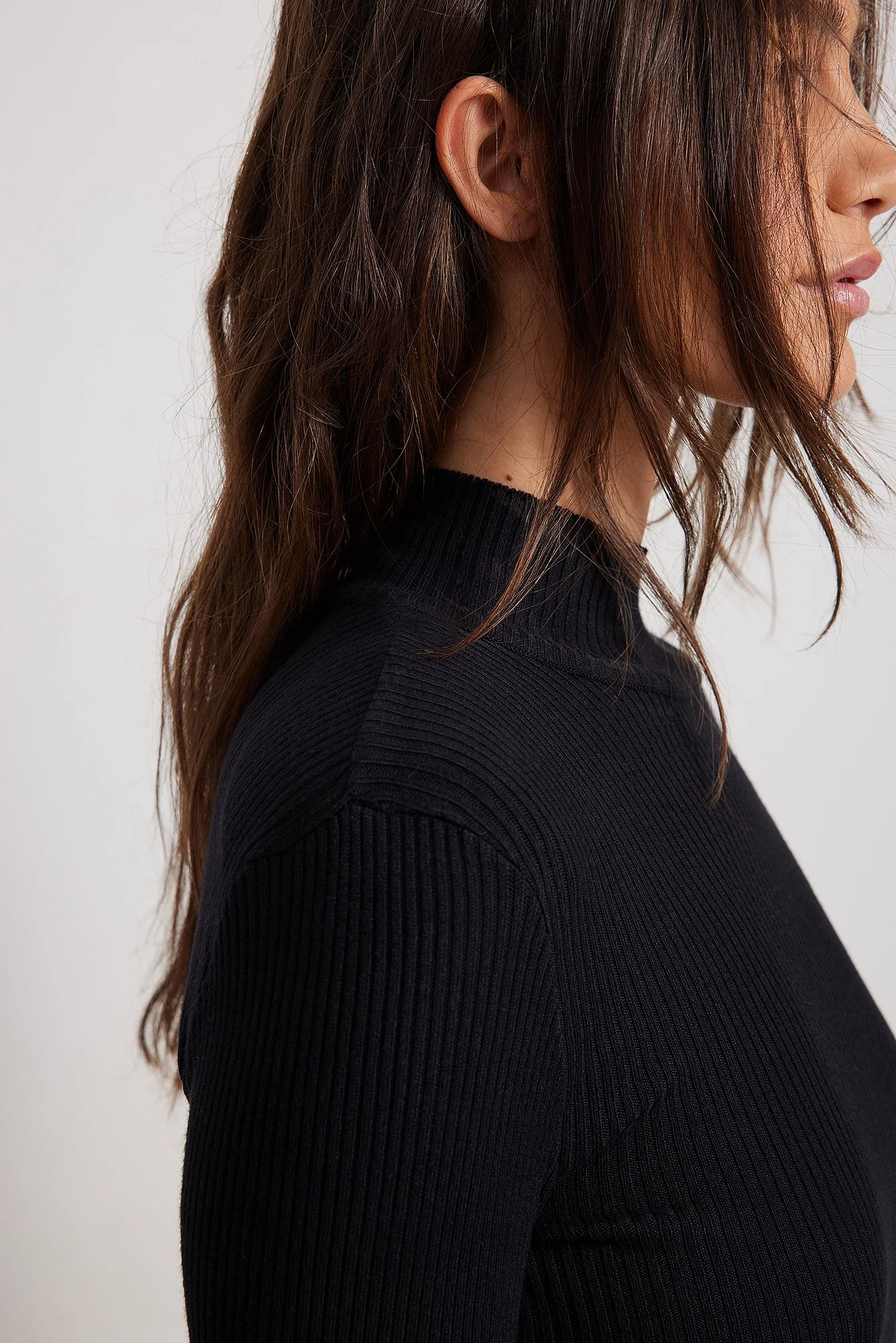 Strickpullover mit Schulterpolstern