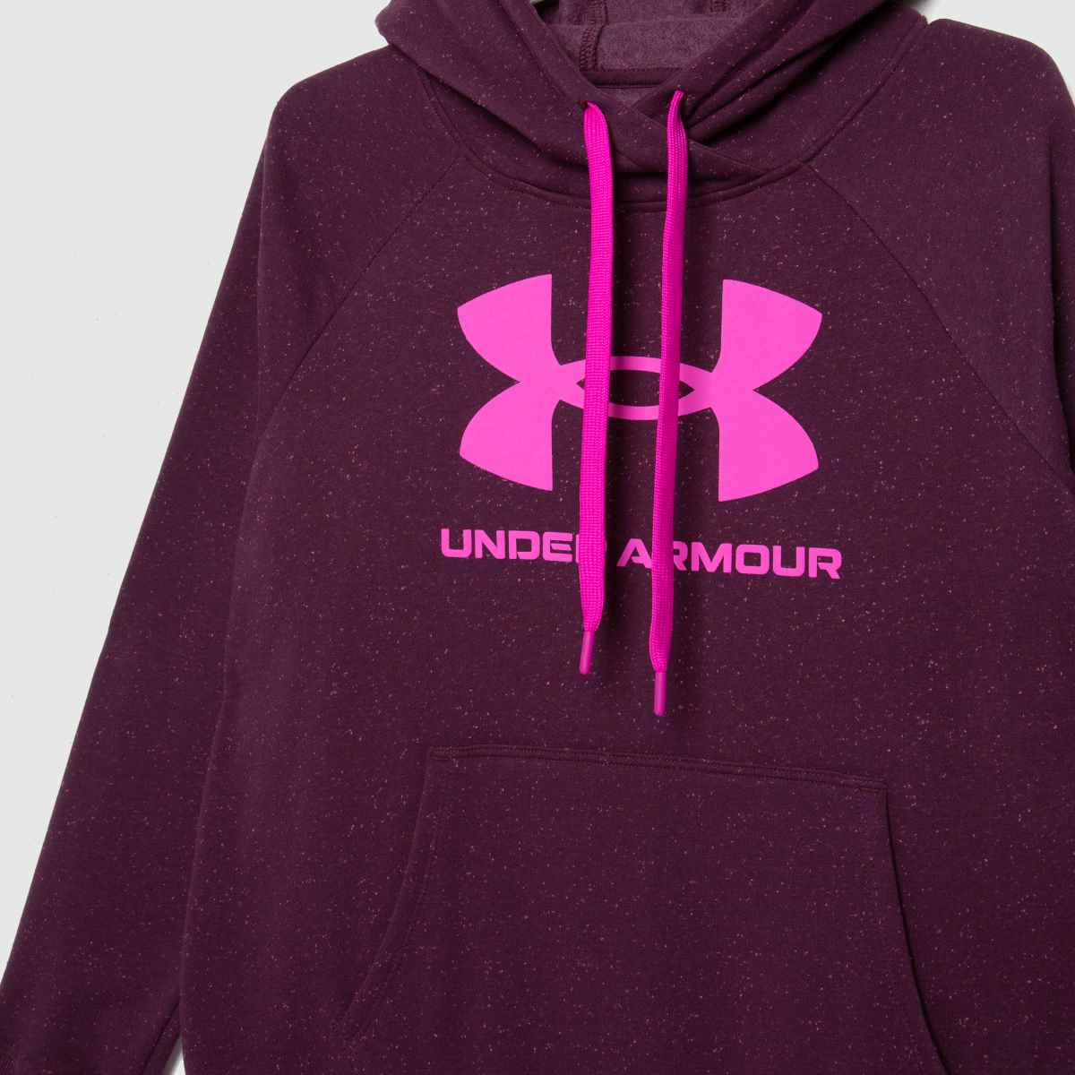 Under Armour – Lila huvtröja med rivallogotyp