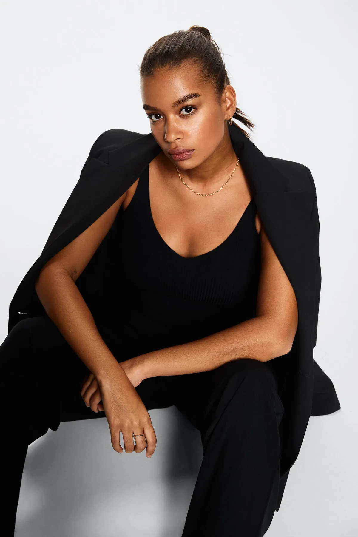 MANGO  37050456 Frau / Mädchen Schwarz