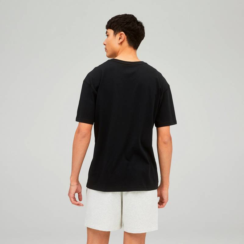 NEW BALANCE Essentials T-Shirt