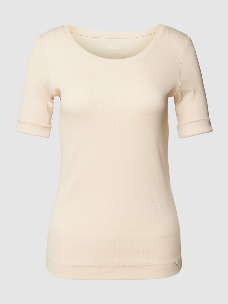 T-Shirt aus Baumwoll-Elasthan-Mix mit U-Boot-Ausschnitt in offwhite