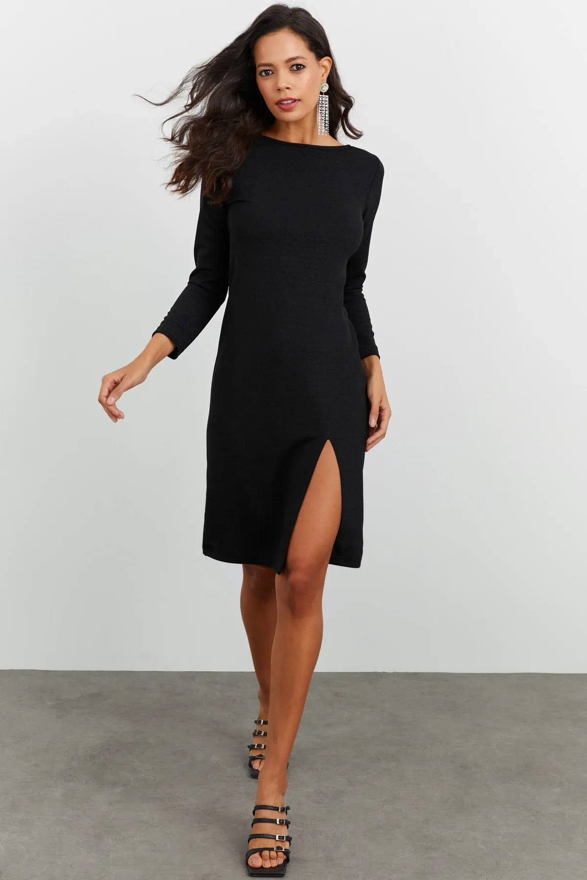 Cool & Sexy  Schwarzes Schlitzkleid für Damen BK1560
