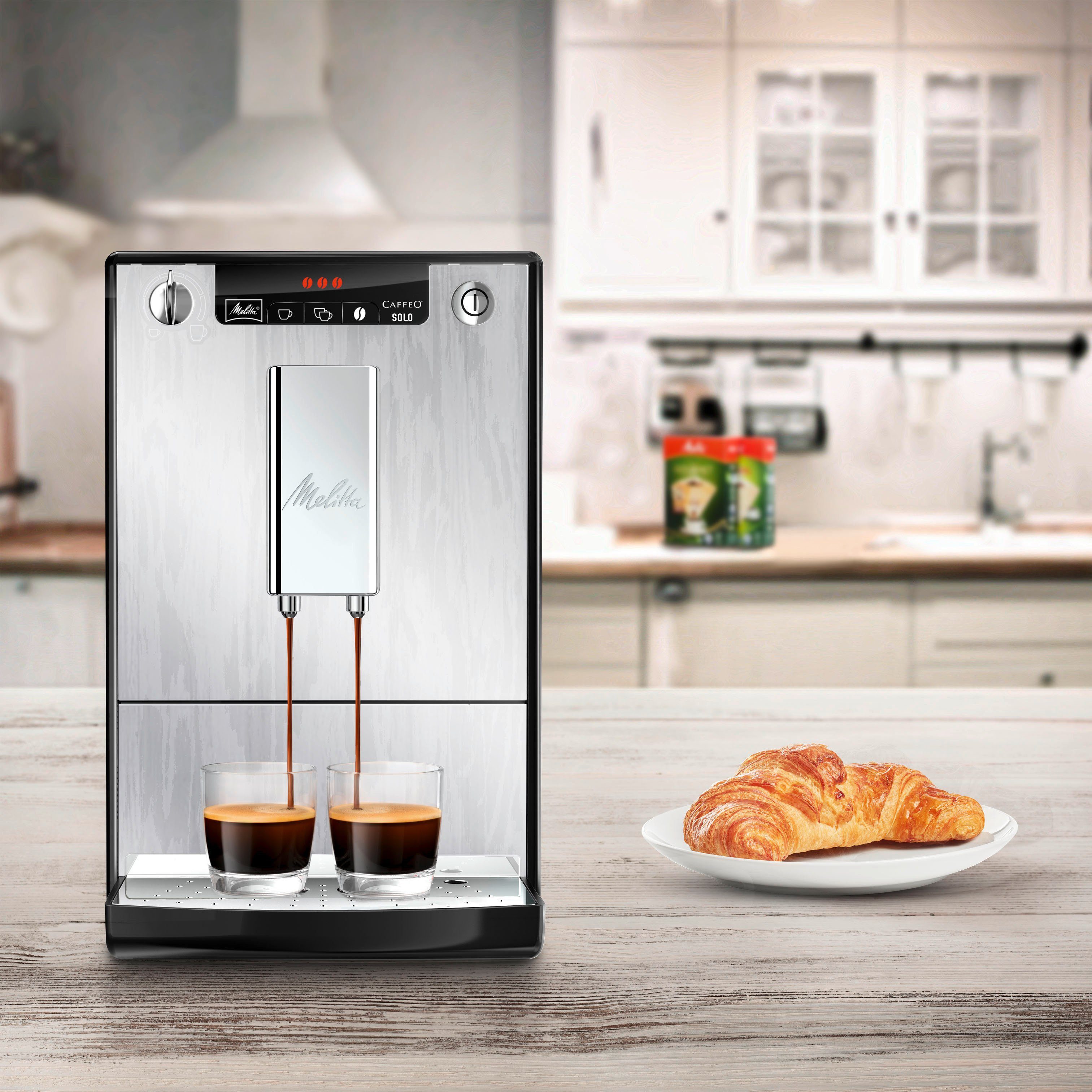 Melitta Kaffeevollautomat Solo® E 950-111, Organic Silver, Perfekt für Café crème & Espresso, nur 20cm breit