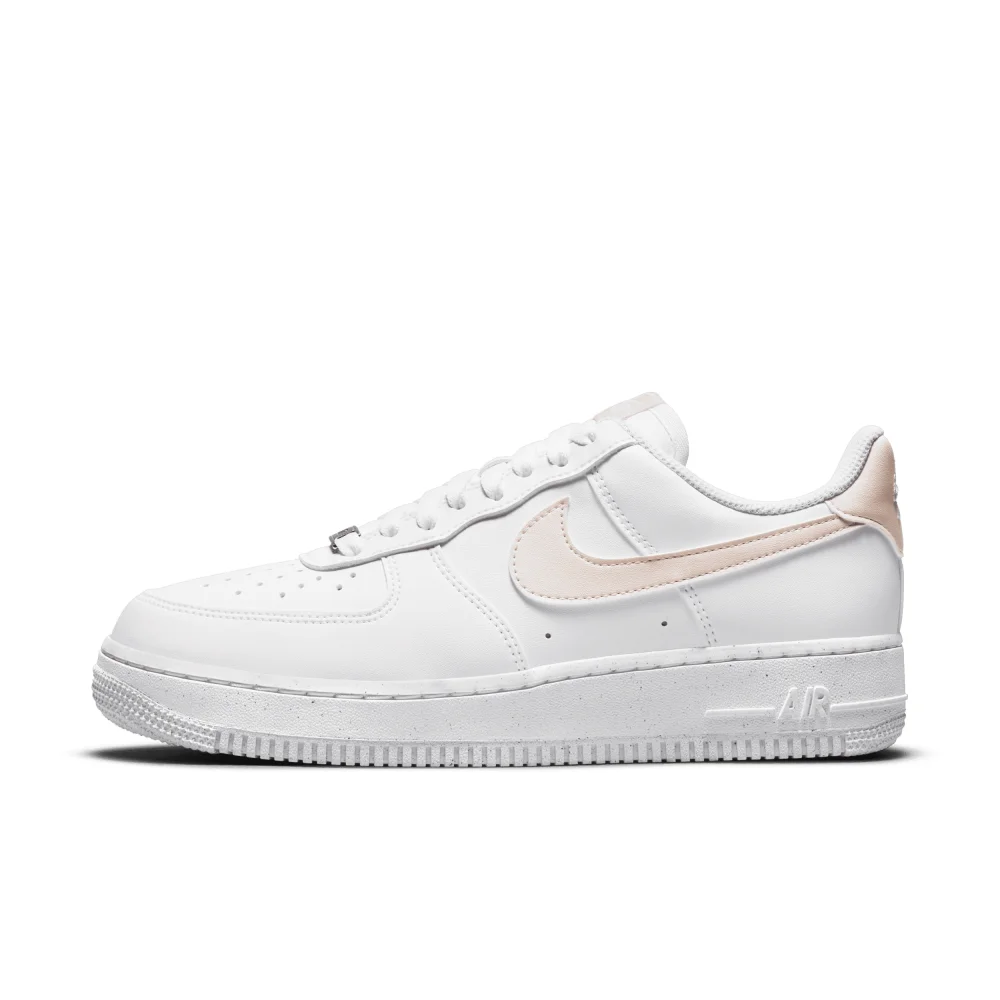 Nike WMNS Air Force 1 07 Next Nature DC9486-100 / weiss