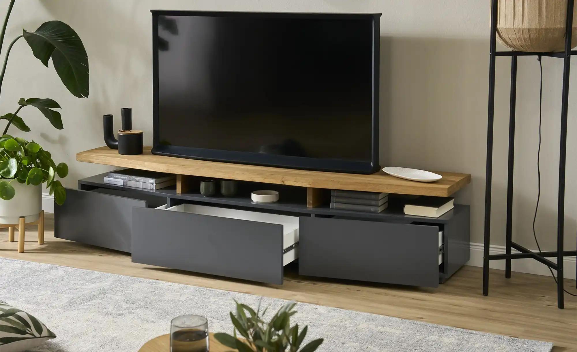 TV-Lowboard