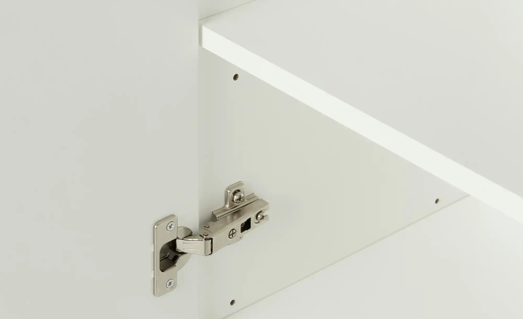 Garderobenschrank