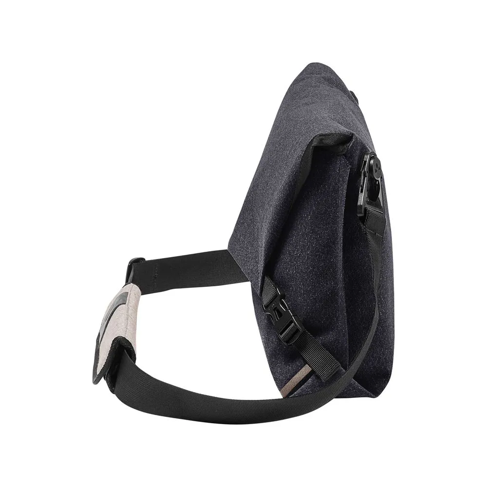 Vaude Schultertasche Schmalegg 8,5 Liter - Black