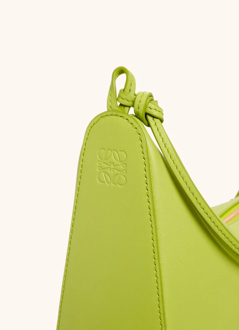 LOEWE Hammock Hobo plecu soma no teļādas