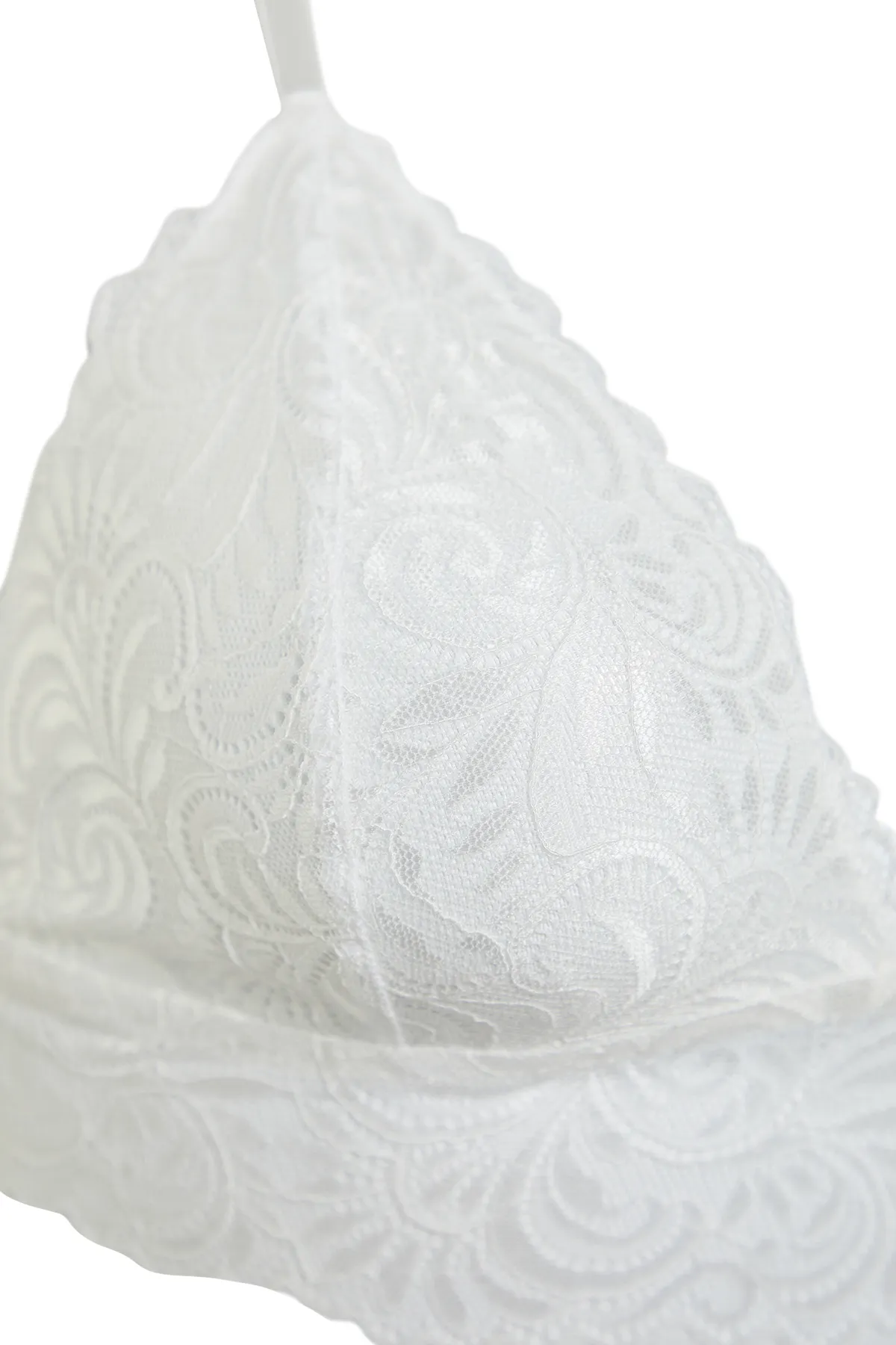 Trendyol Collection  Ecrufarbener, kappenloser Bralette-Strick-BH mit Spitzenträgern THMAW22SU0066