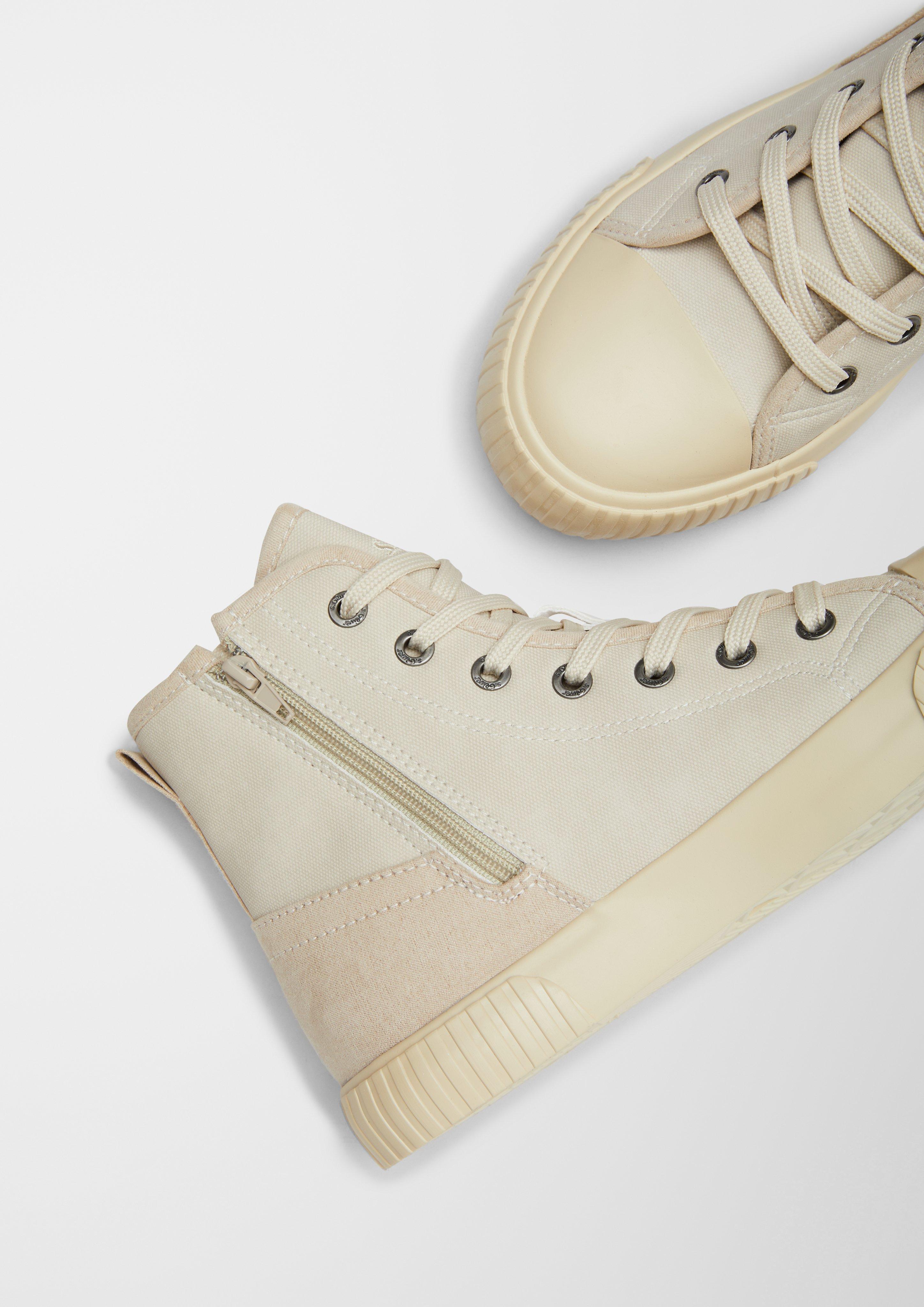 Sneaker mit Plüsch-Futter  6006510-400