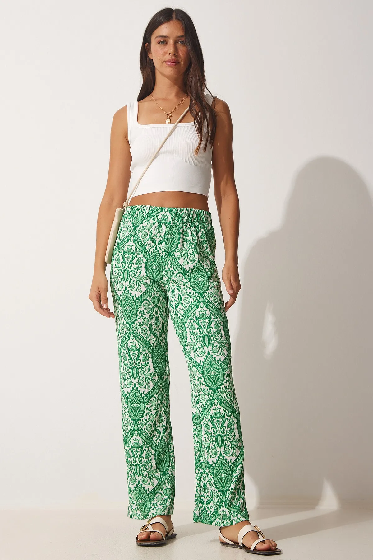 Happiness İstanbul  Grüne gemusterte lockere Sommer-Palazzo-Hose für Damen DD01238