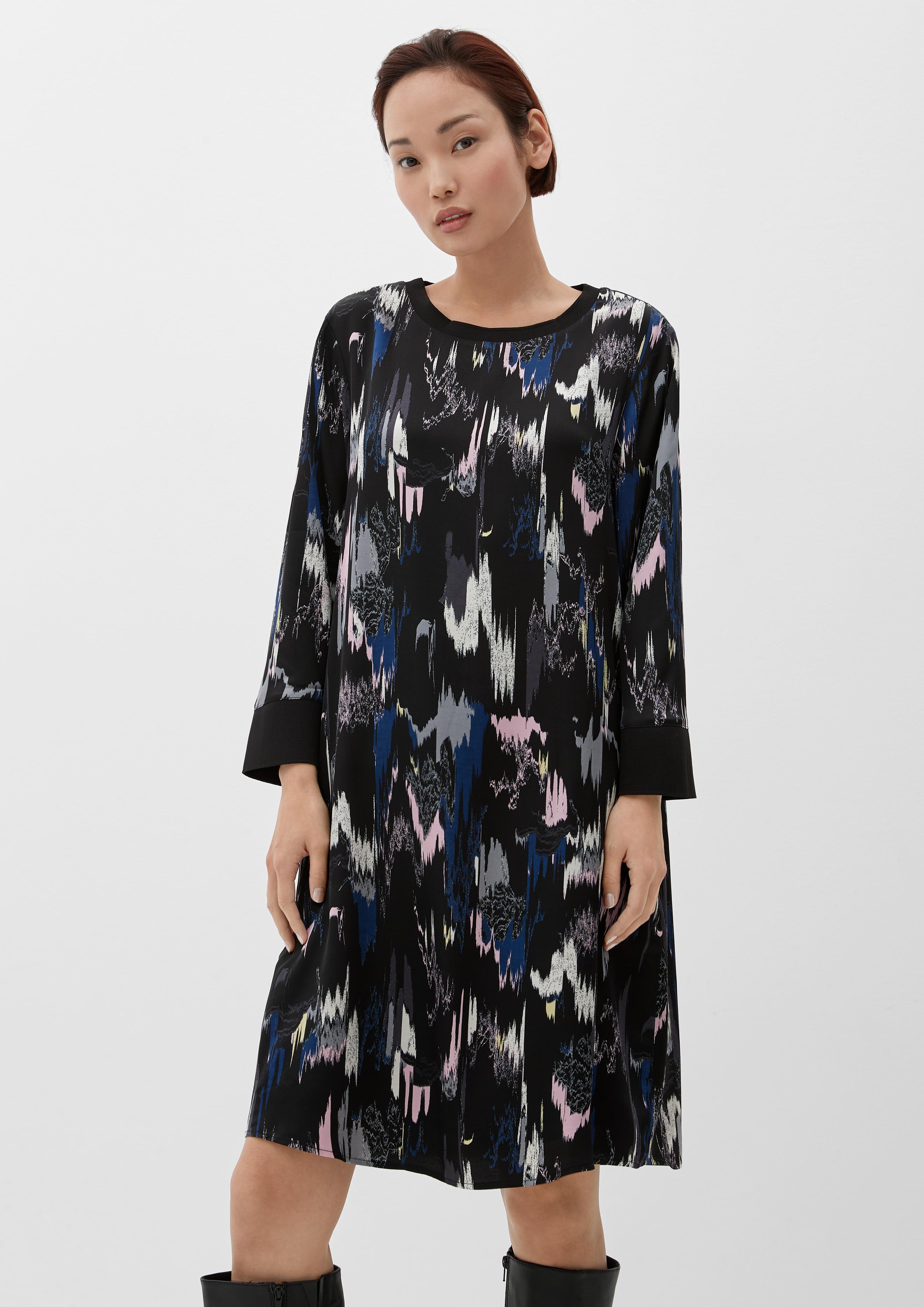 Midikleid mit Allover-Muster  2124813-99A1