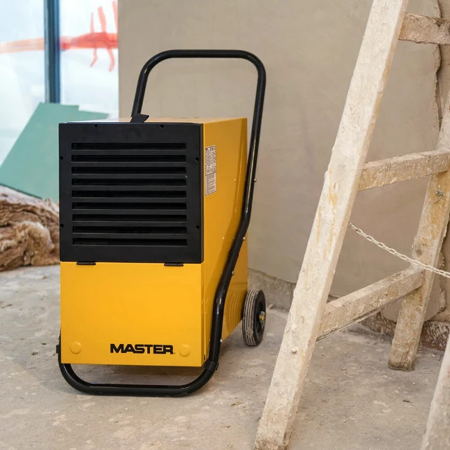 Master DH752 Vízlágyító 230 V 47L-24u