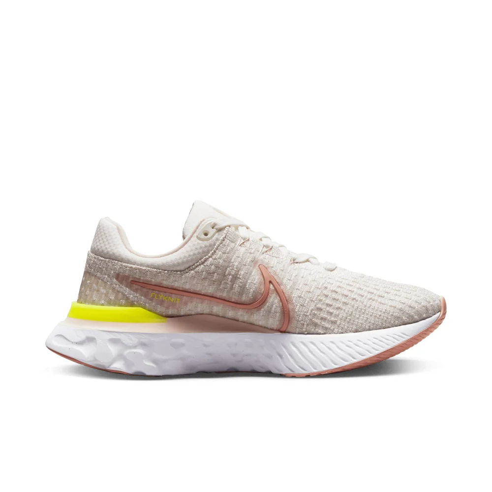 Nike React Run Flyknit Infinity 3 DD3024-102 / pink