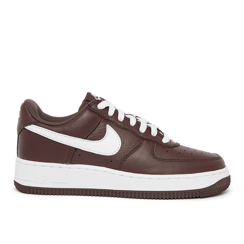 NIKE Air Force 1 Low Retro Qs 