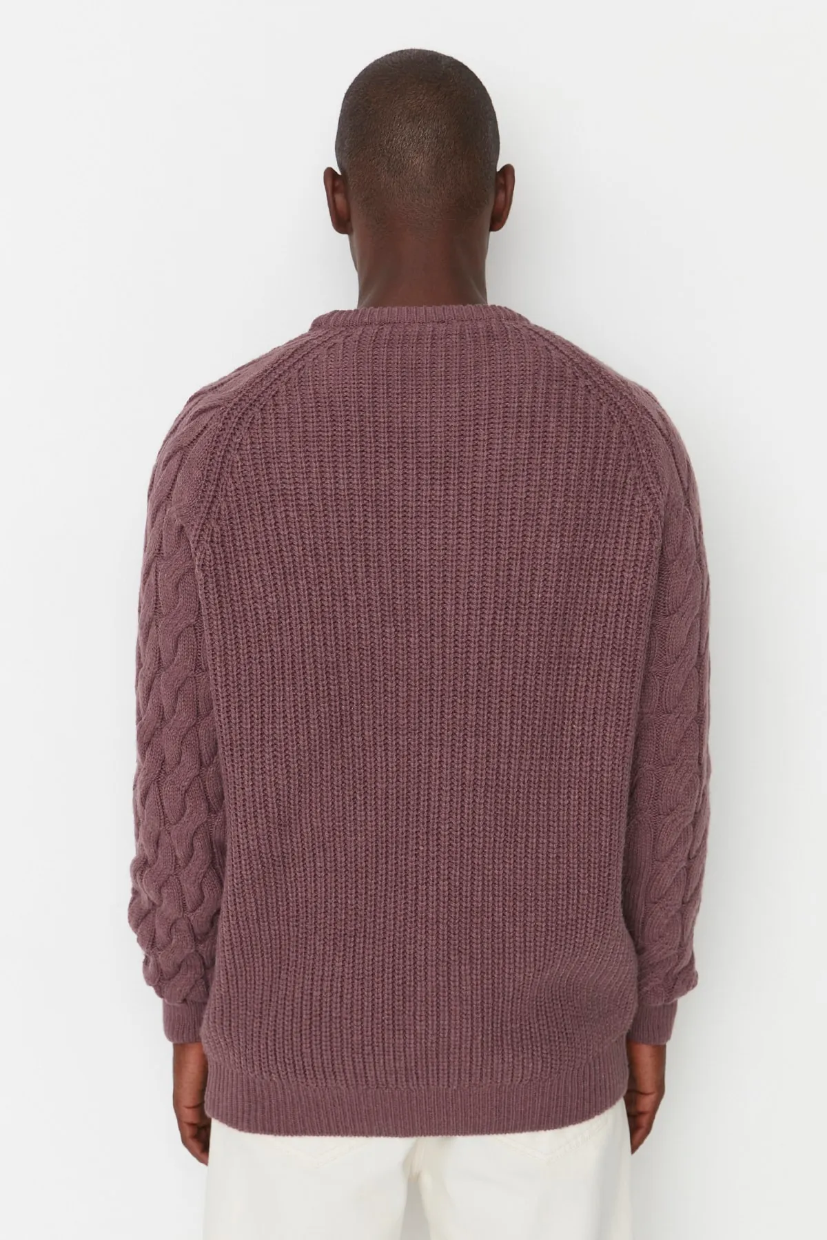 Trendyol Collection  Dried Rose Regular Fit Rundhals-Haarstrickpullover mit detailliertem Strickmuster TMNAW22KZ2059