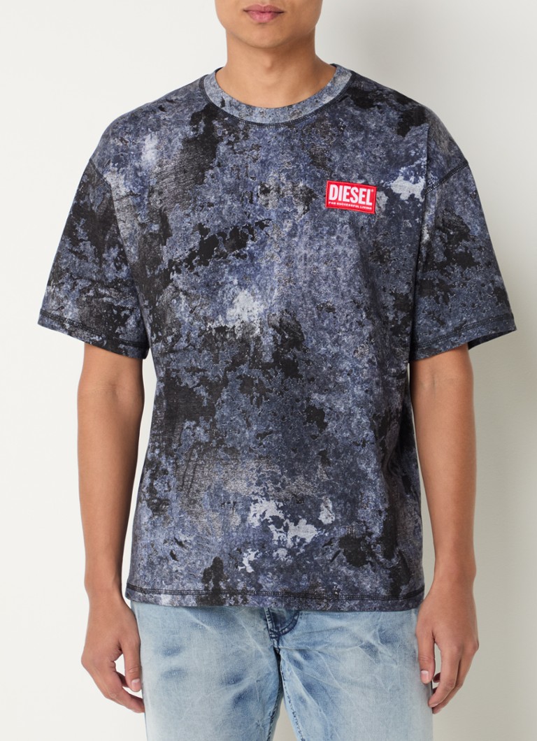 Diesel T-Adjust-Bigoval T-shirt with 3D logo print