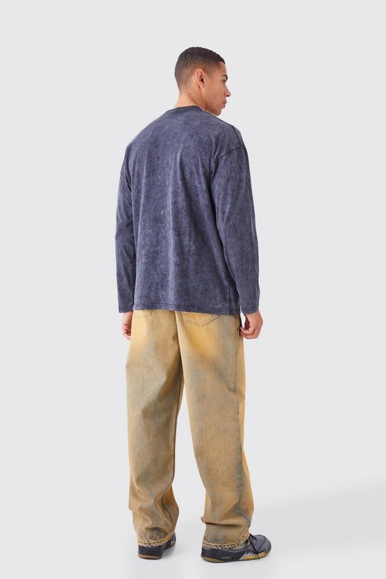 Langärmliges Oversize T-Shirt mit Acid-Waschung