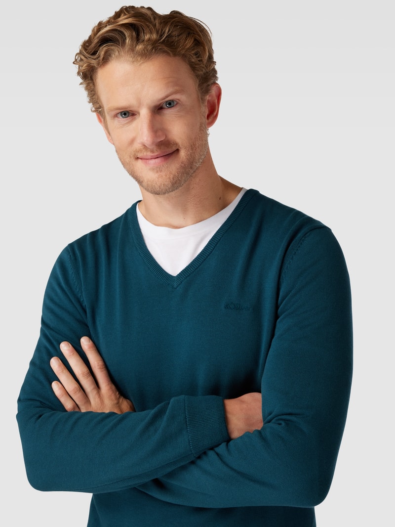 Strickpullover mit V-Ausschnitt Modell 'SEASONAL' in petrol