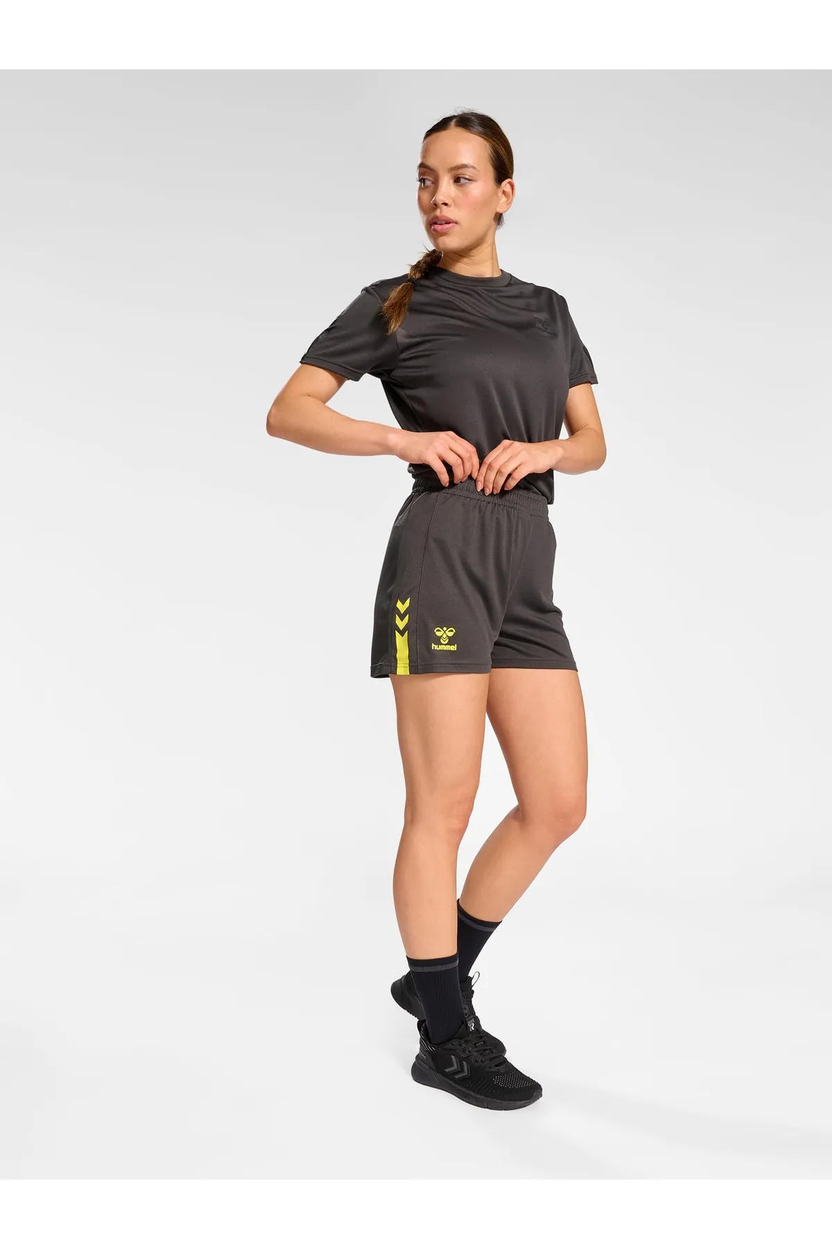 hummel  Kurze Sporthose - Schwarz - Mittlerer Bund