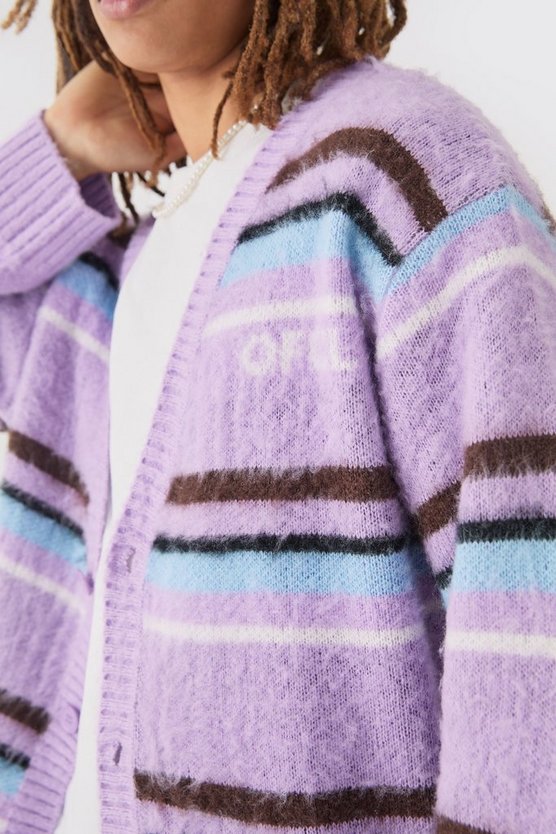Kastiger flauschiger Strick-Cardigan in Lila