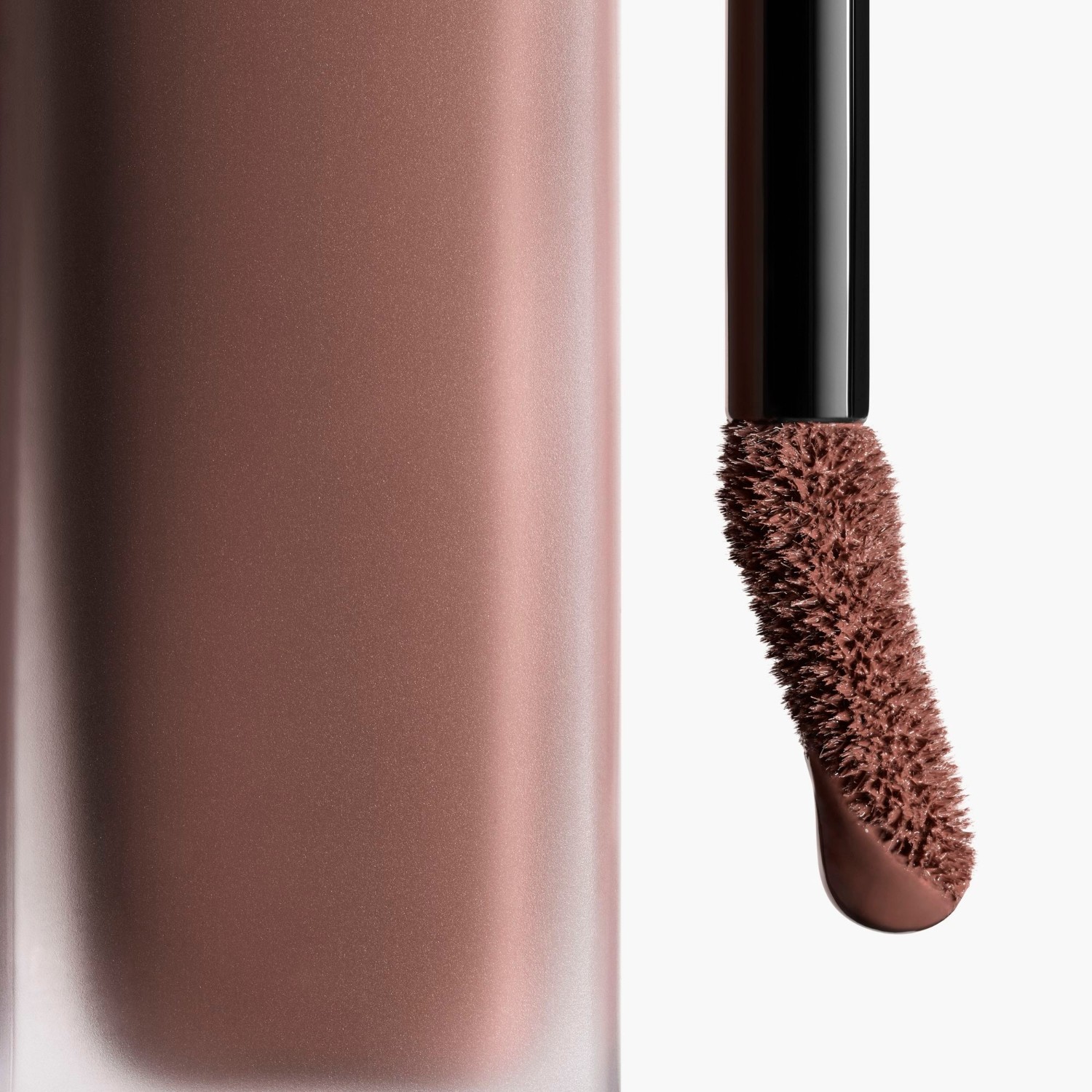 CHANEL LIQUID VELVET