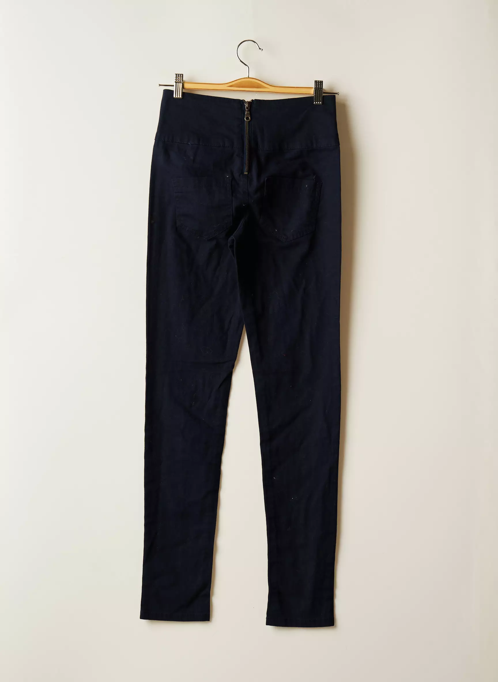 Pieces Pantalons Slim Femme couleur bleu