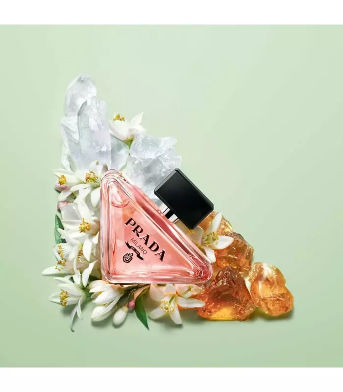 PARADOXE Eau de parfum floral ambrée rechargeable