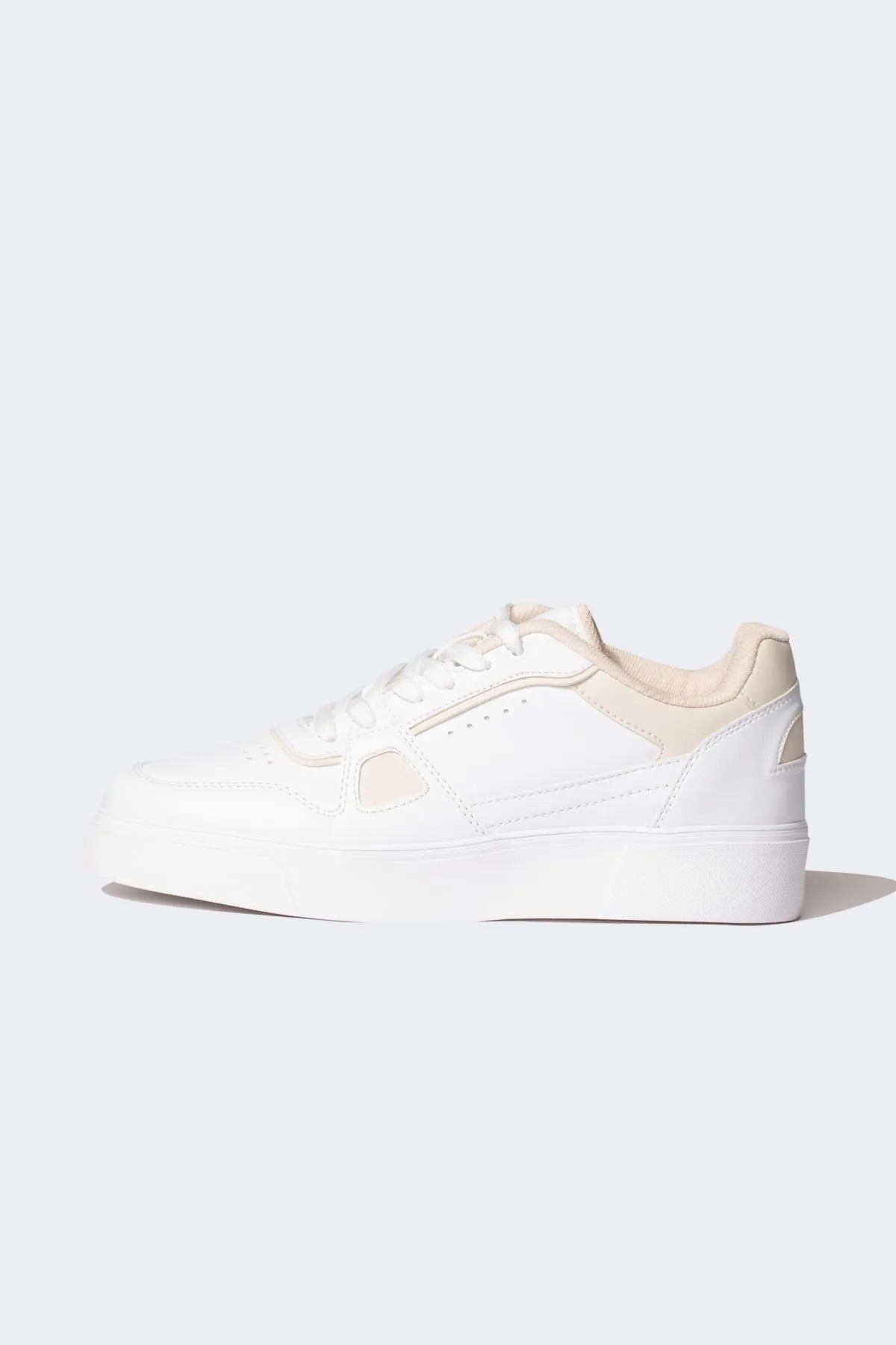 DeFacto  Damen-Sneakers mit flacher Sohle und Schnürung aus Kunstleder B9720axns
