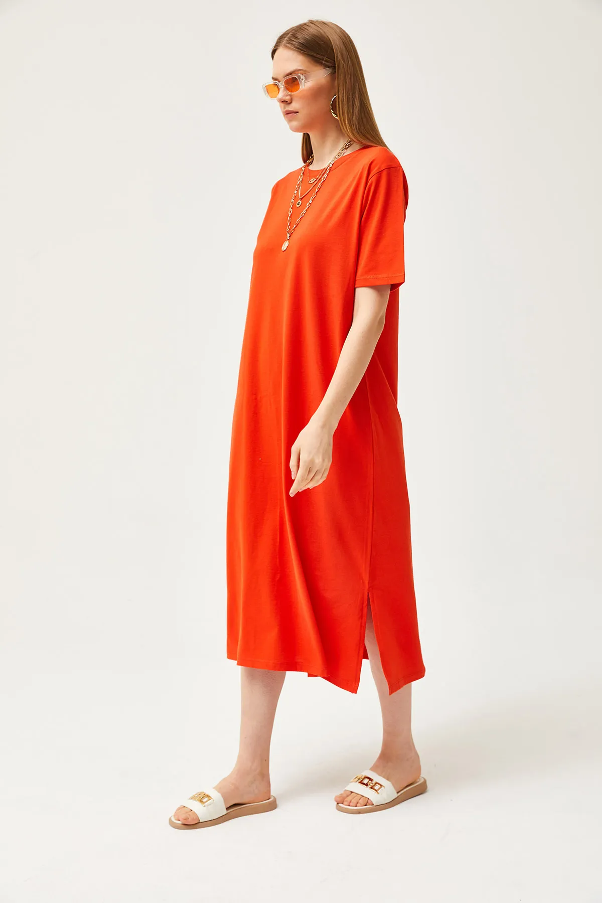 Olalook  Oranges Oversize-Baumwollkleid mit Seitenschlitz für Damen ELB-19001880