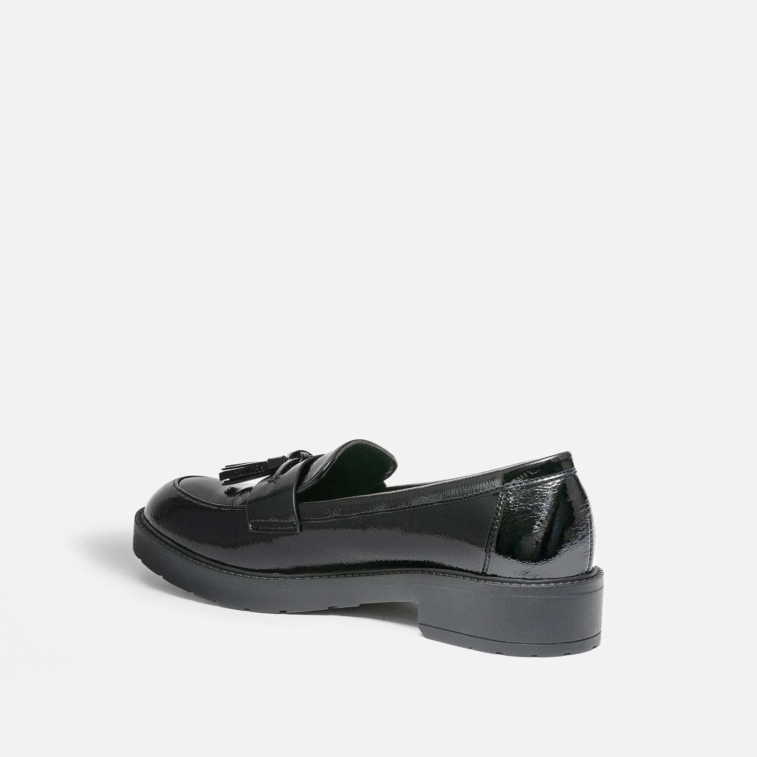 Mocassin noir vernis à pompons