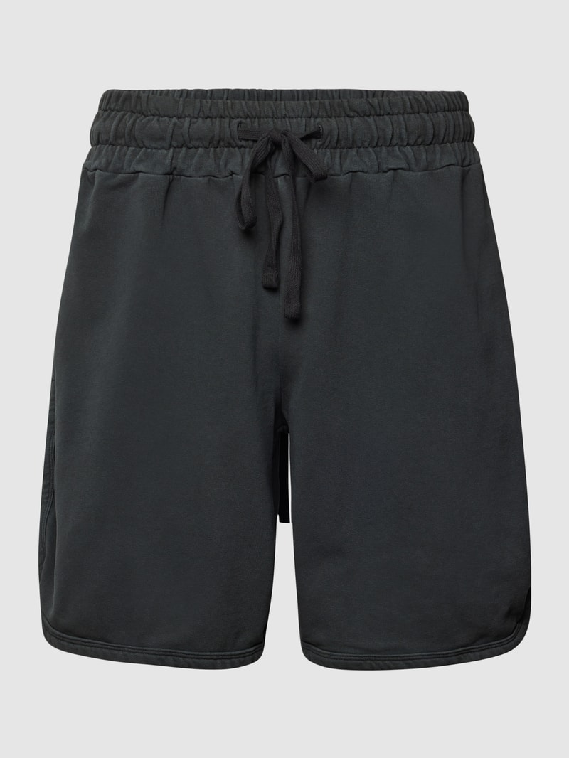 Shorts mit seitlichen Eingrifftaschen Modell 'Nash' in schwarz