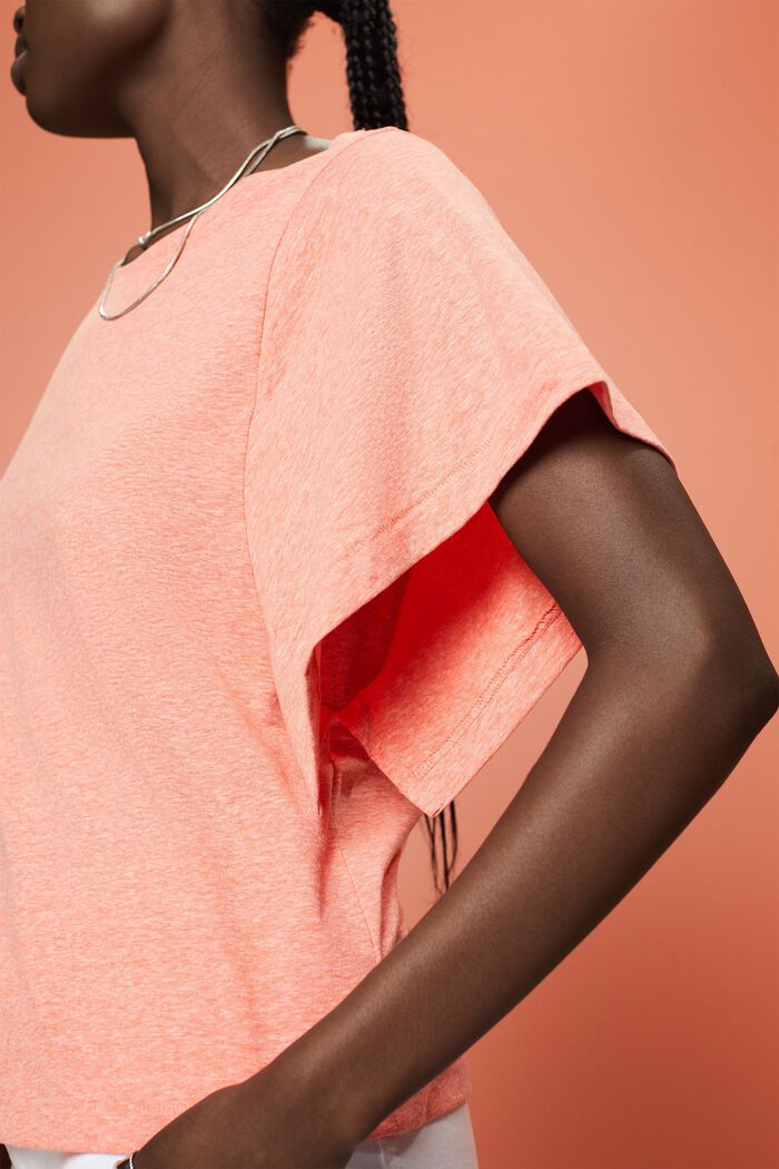 Recycelt: T-Shirt mit XL-Ärmeln