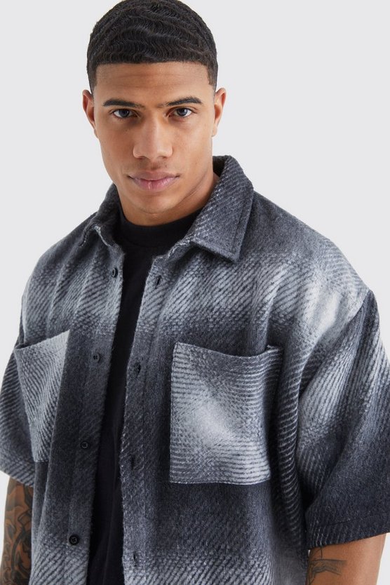 Kurzärmliges kariertes Oversize Overshirt aus Fleece