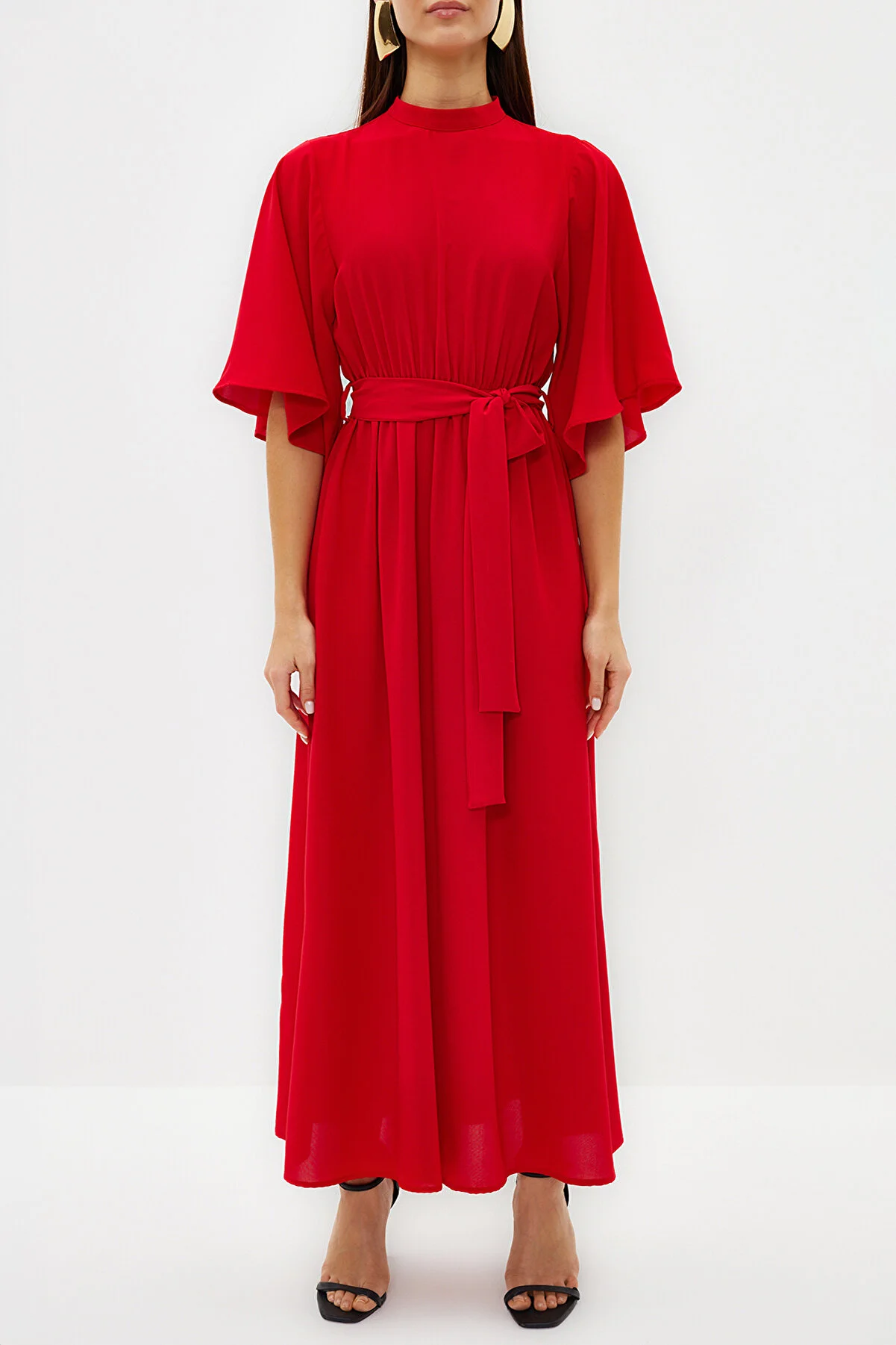 Trendyol Modest  Korallenfarbenes, halbärmliges Webkleid mit Gürtel TCTSS24DB00009