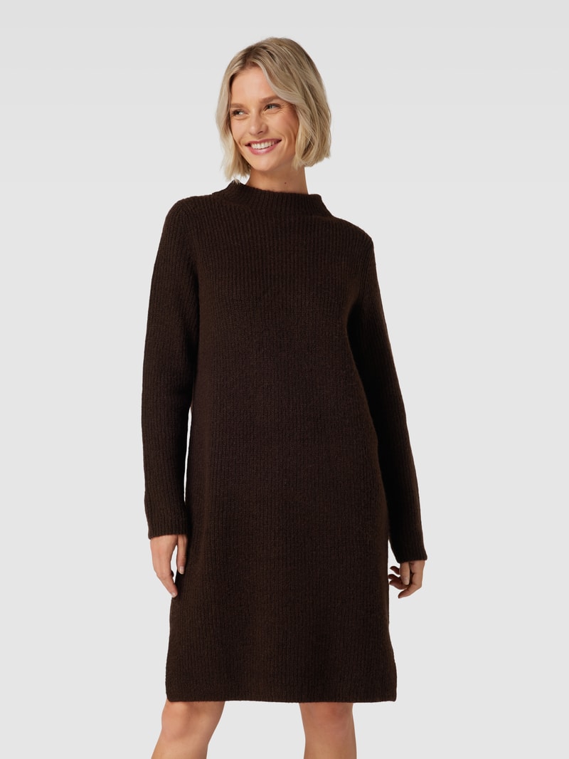 Knielanges Strickkleid mit Stehkragen in dunkelbraun