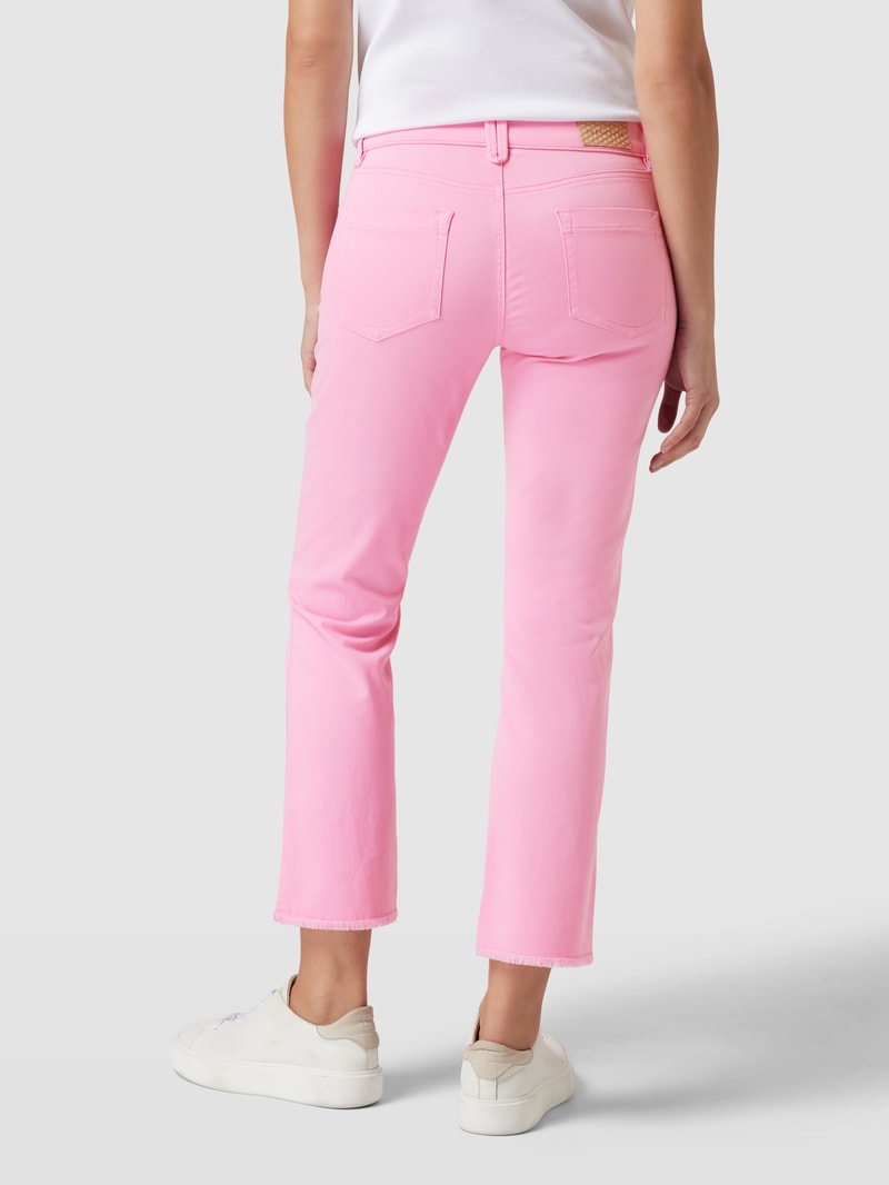 Jeans mit ausgefransten Beinabschlüssen Modell 'CLAIRE CROPPED' in pink