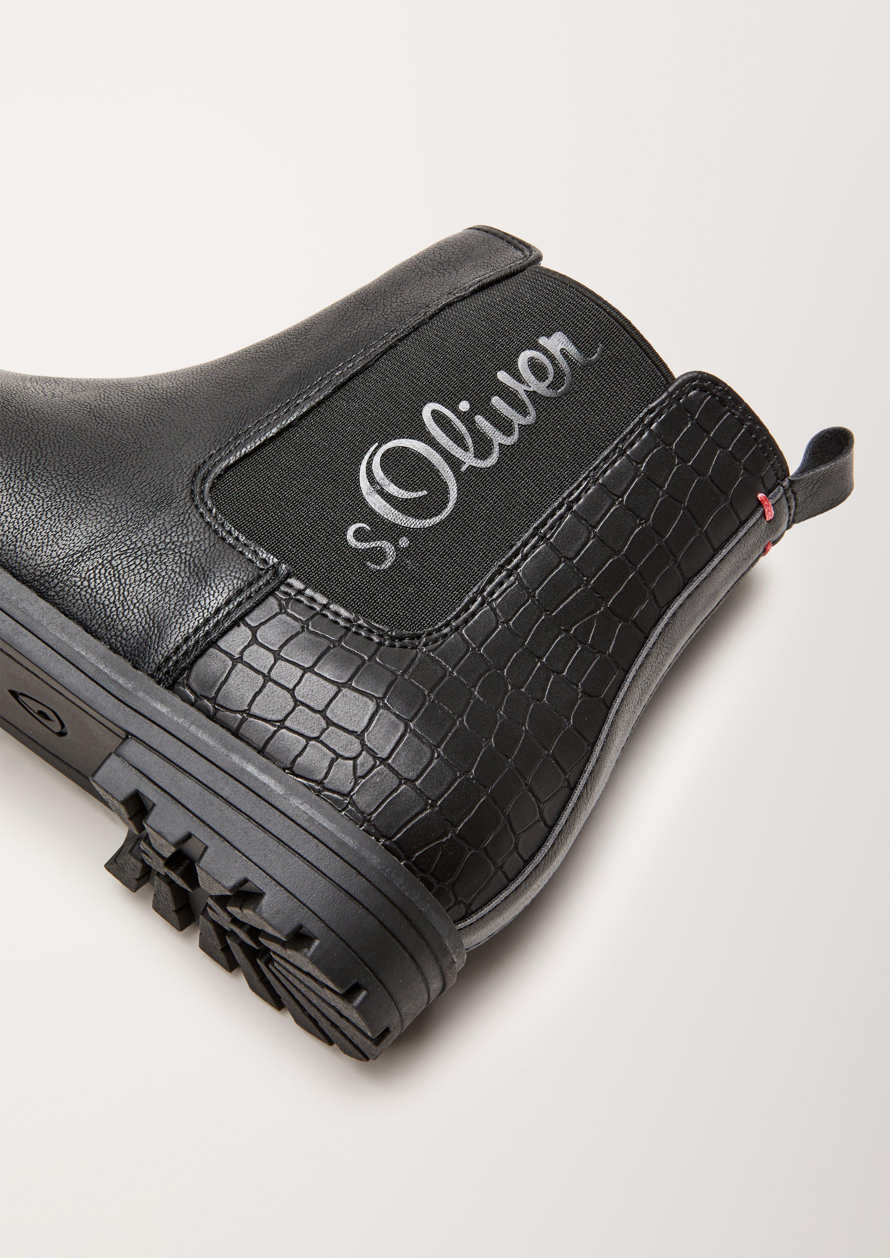 Chelsea-Boots aus Kunstleder  104.107.101.45402-001