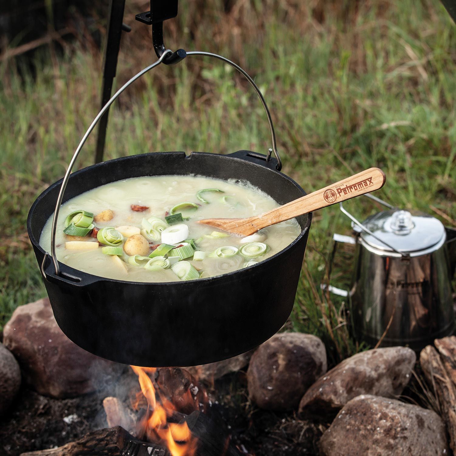 Dutch Oven Feuertopf ohne Standfüße
