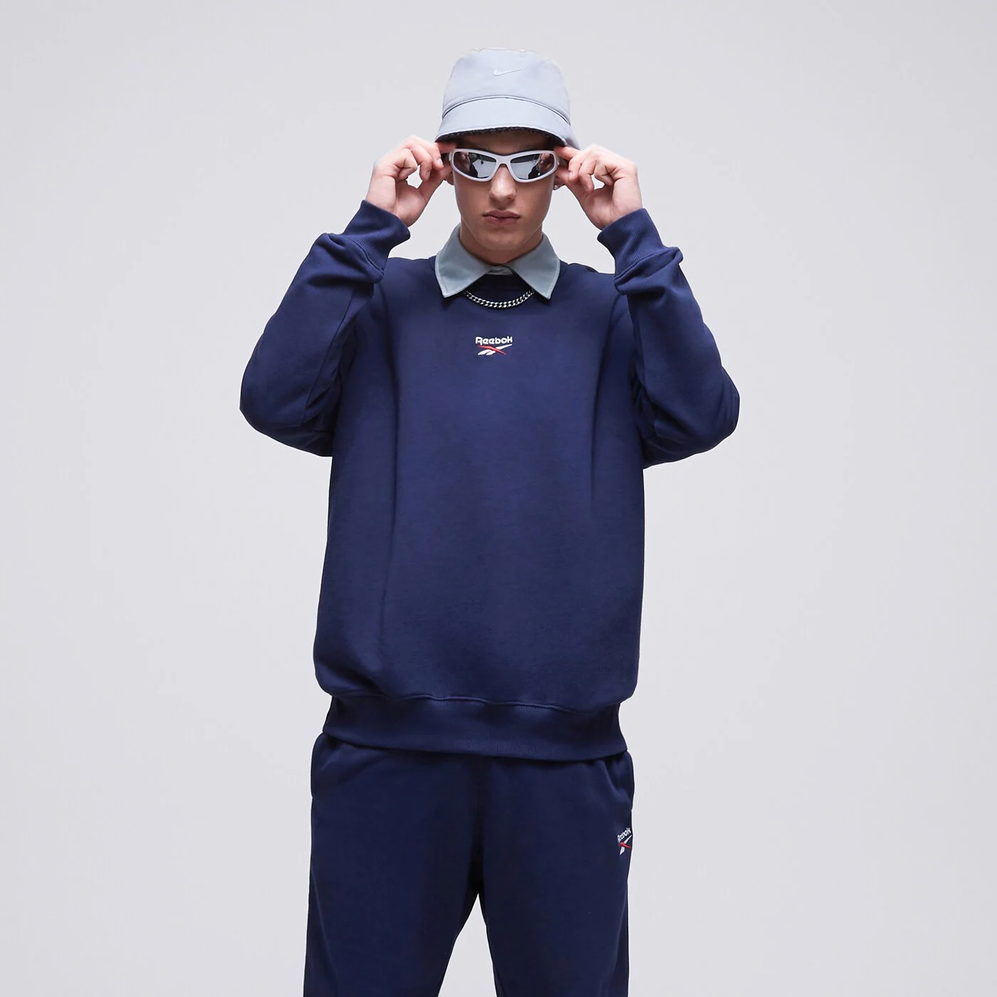 REEBOK SWEATSHIRT CL SV CREW Dunkelblau