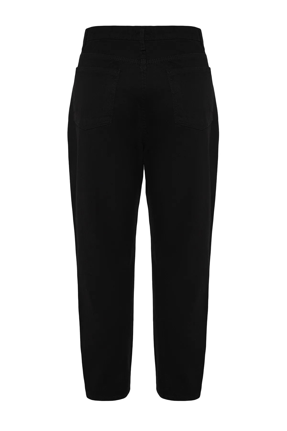 Trendyol Curve  Schwarze Mom-Fit-Jeans TBBSS23CJ00038