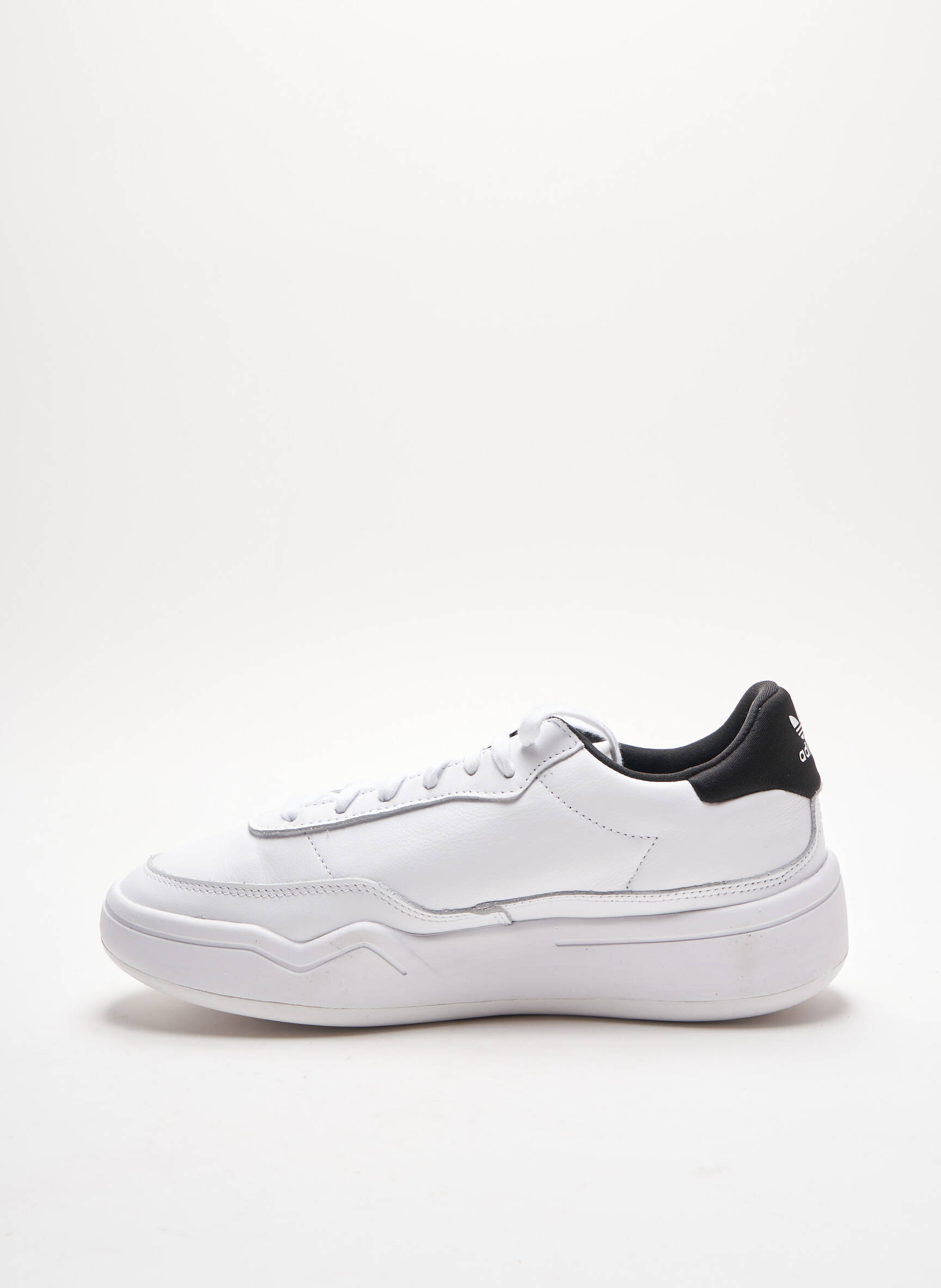 Adidas Baskets Femme couleur blanc