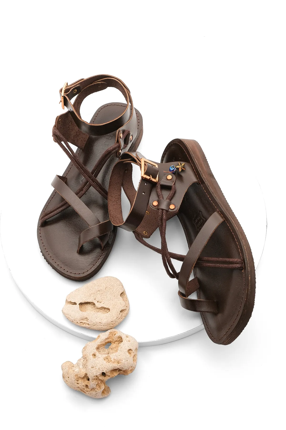 Marjin  Damen Echtleder Accessoire Eva Sohle Flip Flop Kreuz Seil Detaillierte Täglichen Sandalen Rivade Braun