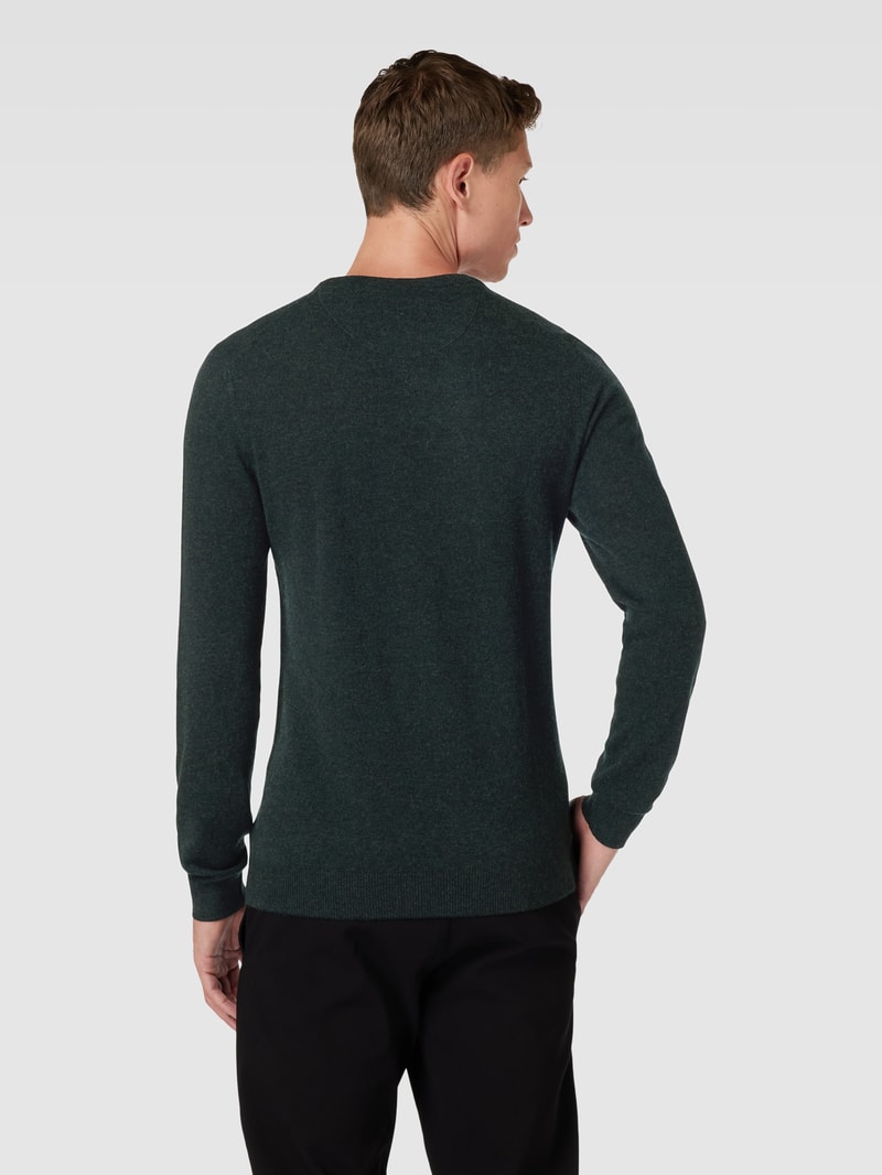 Strickpullover in melierter Optik in dunkelgrün meliert