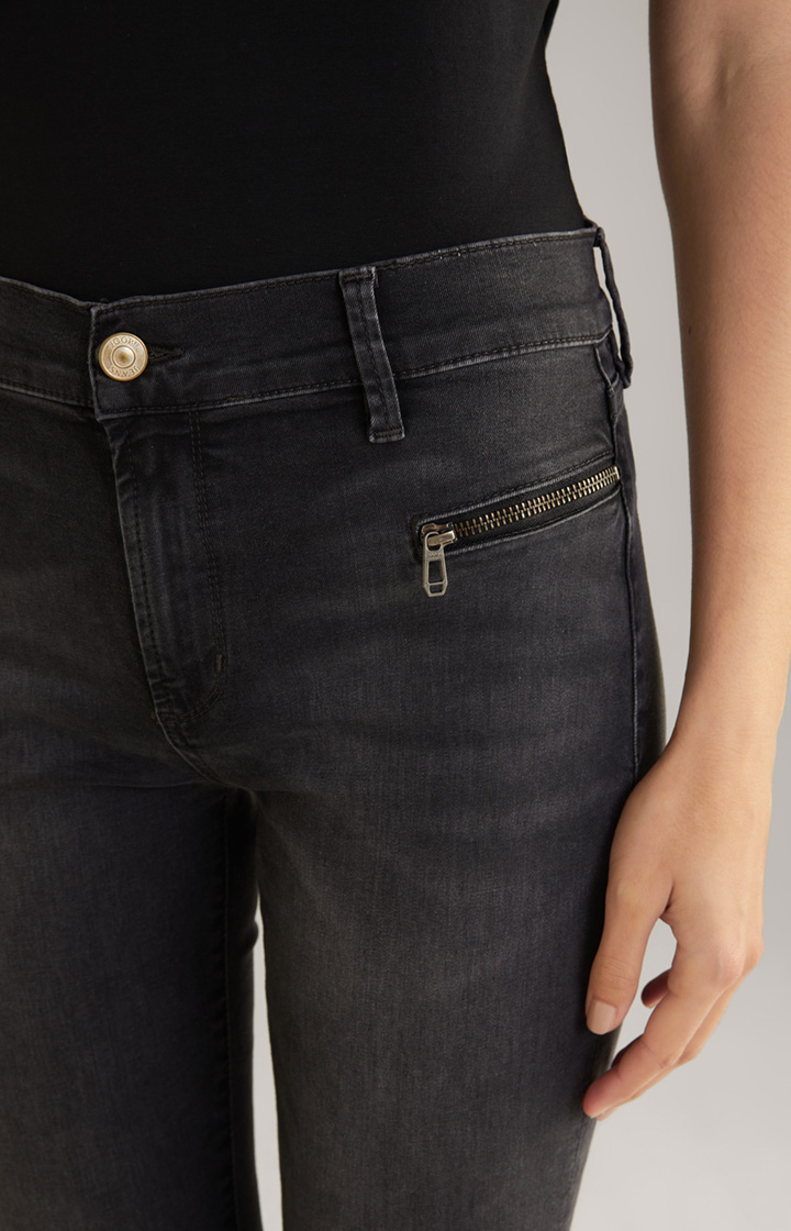 Jeans in Washed Anthrazit