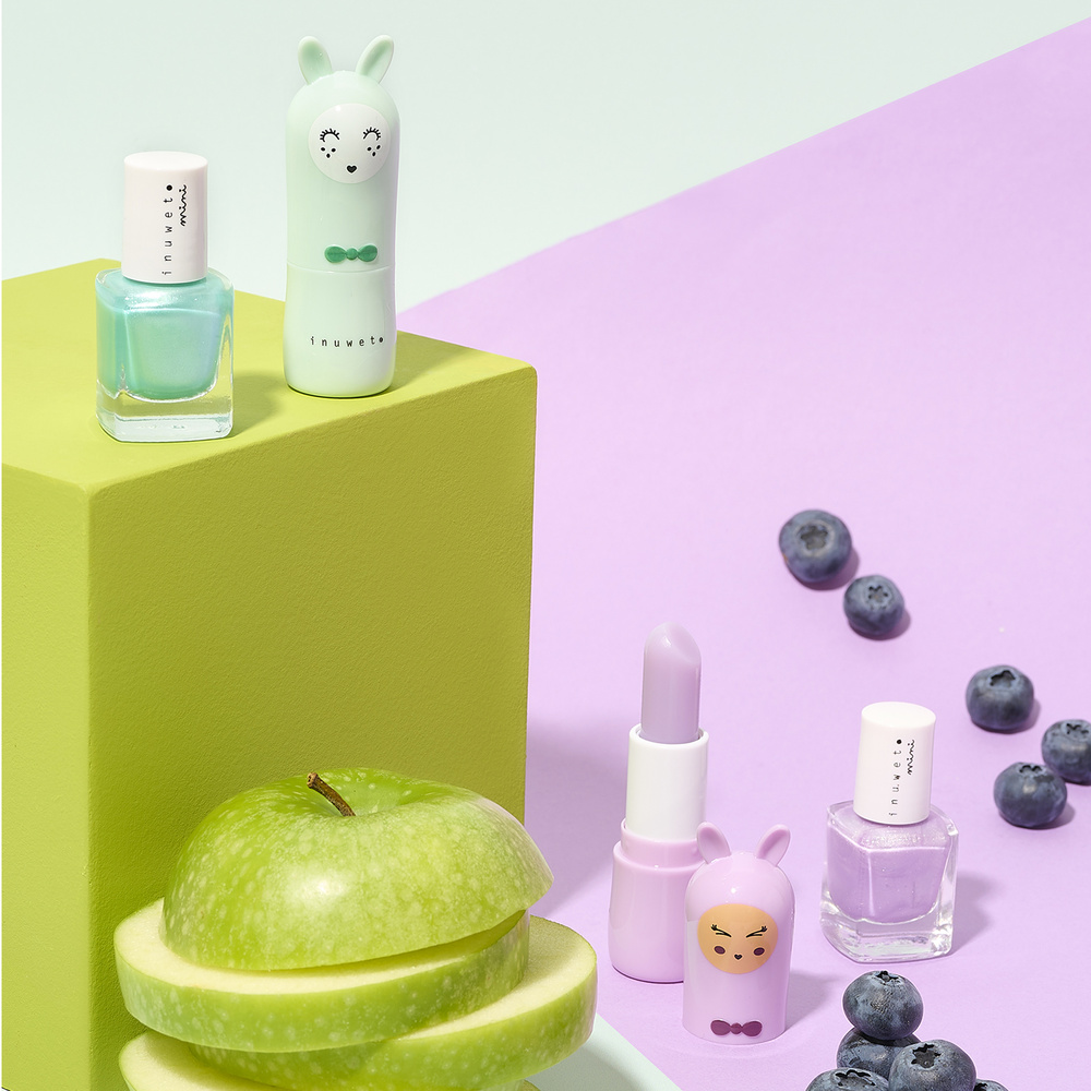 Inuwet Duo Aqua : Baume Guimauve & Vernis à l'eau parfum myrtille Coffret pour enfant
